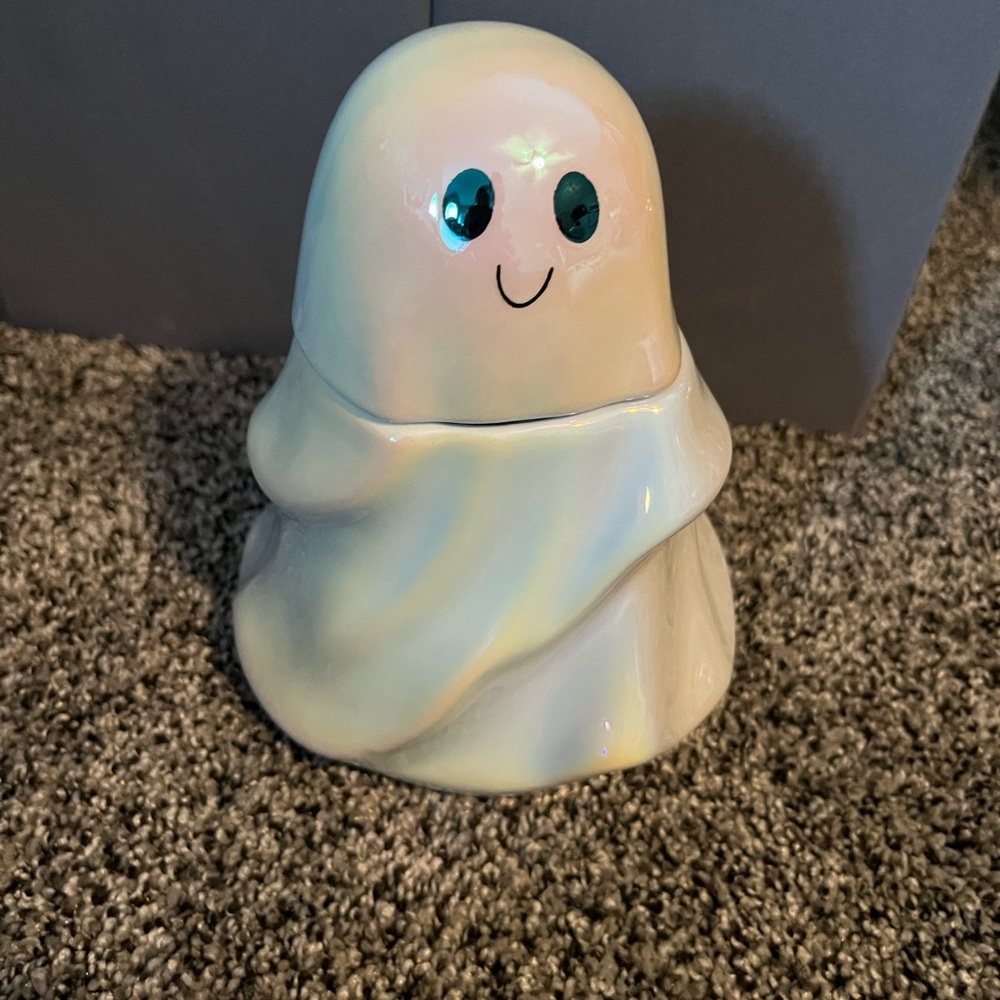 Halloween ghost canister